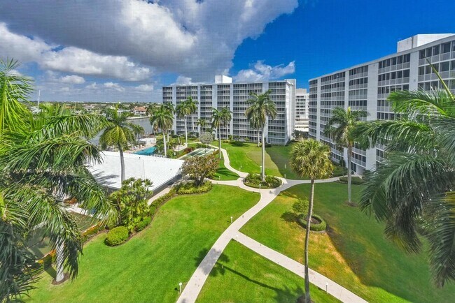 Building Photo - 3300 S Ocean Blvd