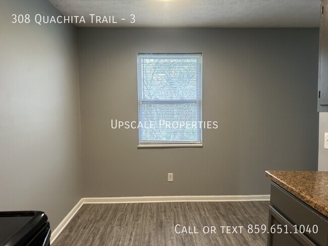 Building Photo - 308 Quachita Trail