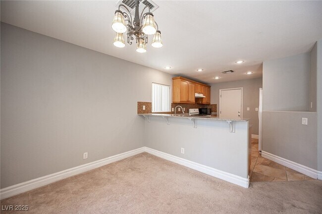 Building Photo - 211 Wicked Wedge Way