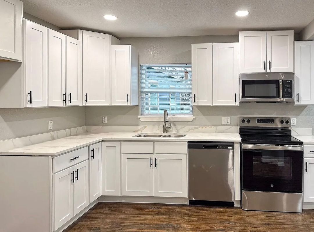 Building Photo - 211 Wanda Dr