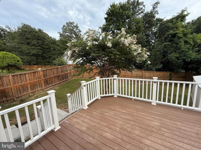 Building Photo - 5056 Kenerson Dr