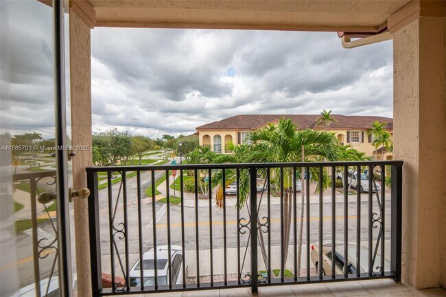 Building Photo - 12842 SW 135th St