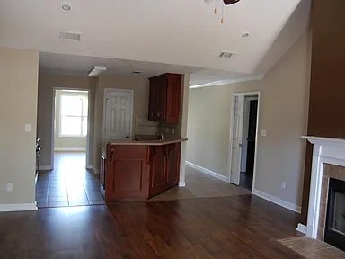 Building Photo - 4501 Country Oak Dr