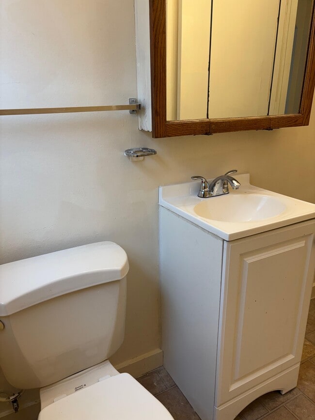 Building Photo - 19449 W Chicago