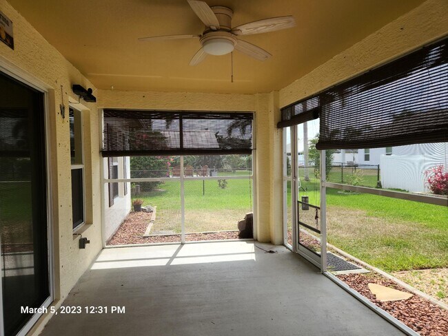 Building Photo - 3672 SW Carmody St