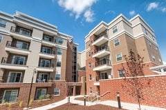 Primary Photo - University Park Apartments
