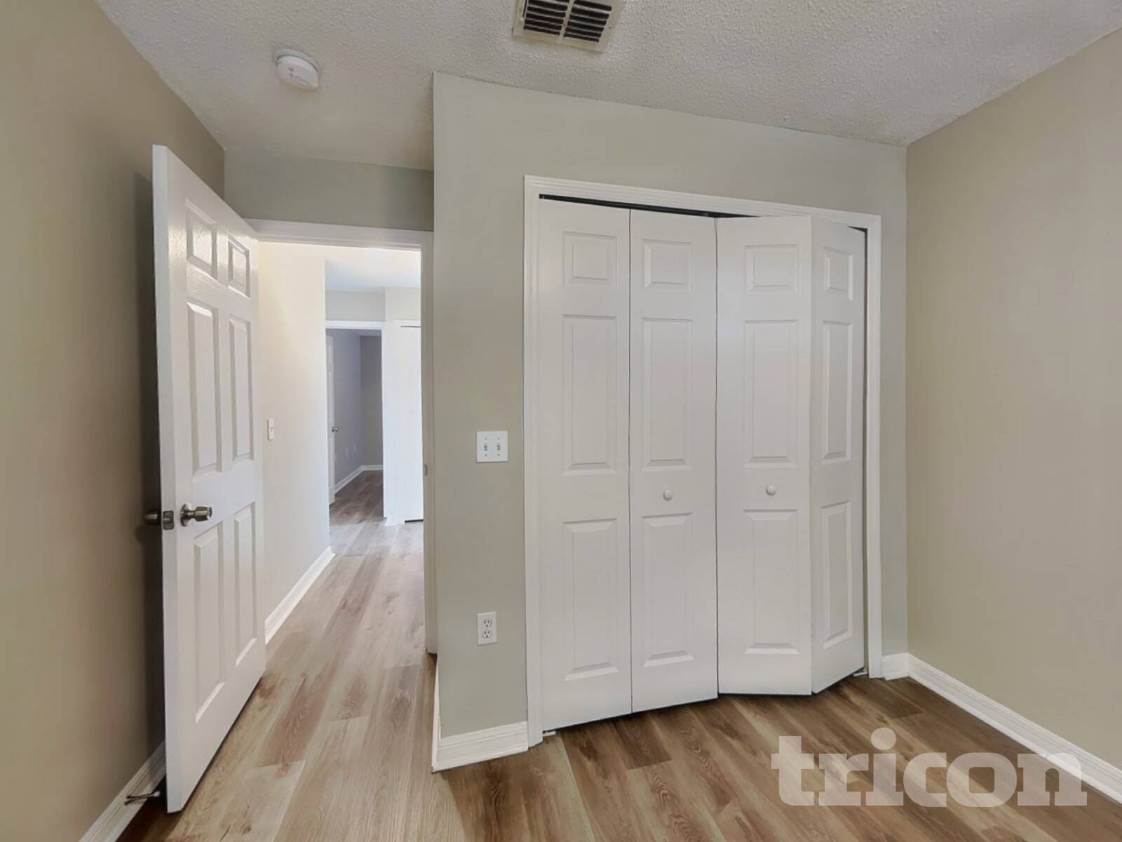 Building Photo - 10610 Opus Dr