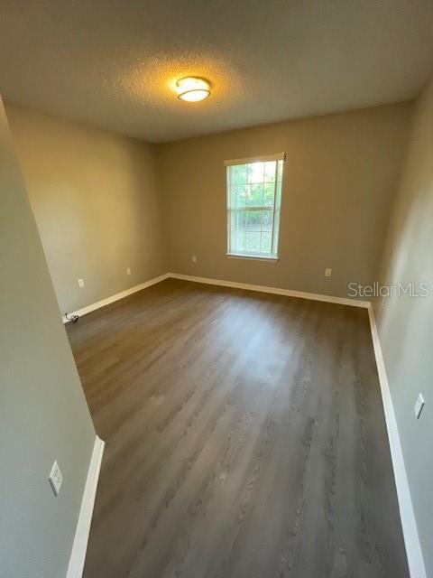 Building Photo - 48 Renworth Ln