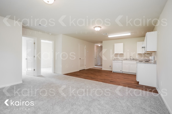 Building Photo - 5078 Leaf Wood Ln