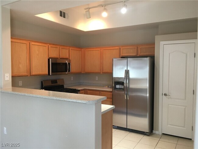 Building Photo - 3455 Cactus Shadow St