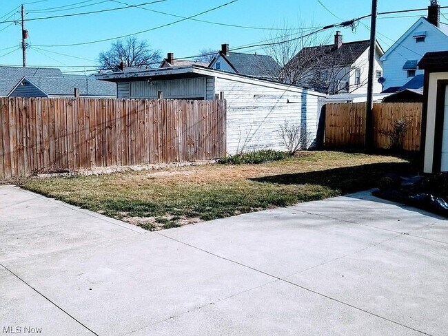 Building Photo - 4249 W 50th St