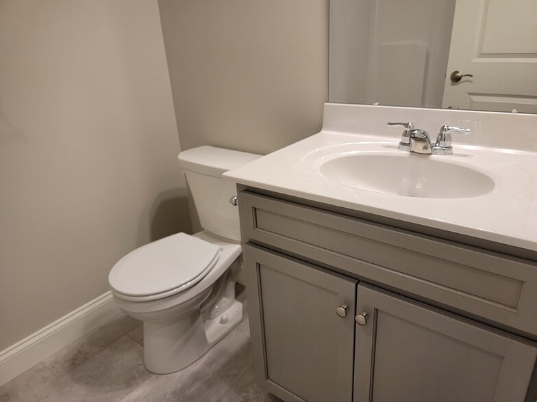 Building Photo - 227 Sage Blvd