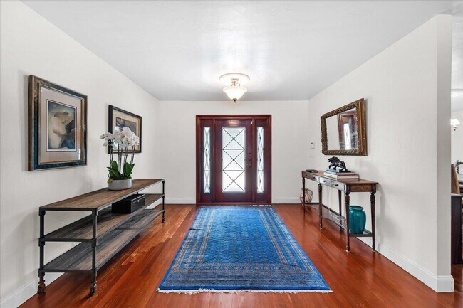 Building Photo - 2908 Banyan Blvd Cir NW