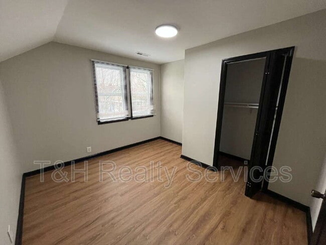 Building Photo - 1407 S Alabama St