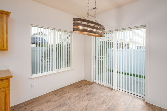 Building Photo - 7804 Leverett Ct
