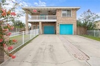 Building Photo - 14 W Bahama St