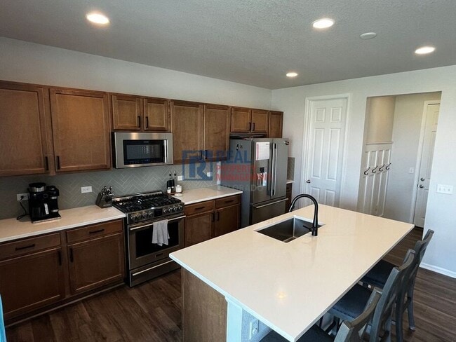 Building Photo - 6525 Dry Fork Cir