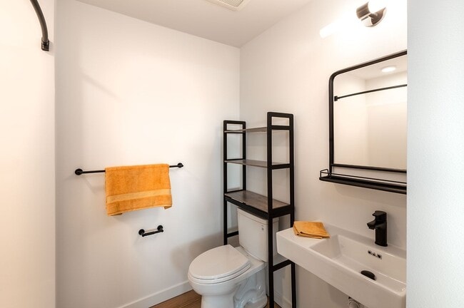 Interior Photo - Cypress Greenwood