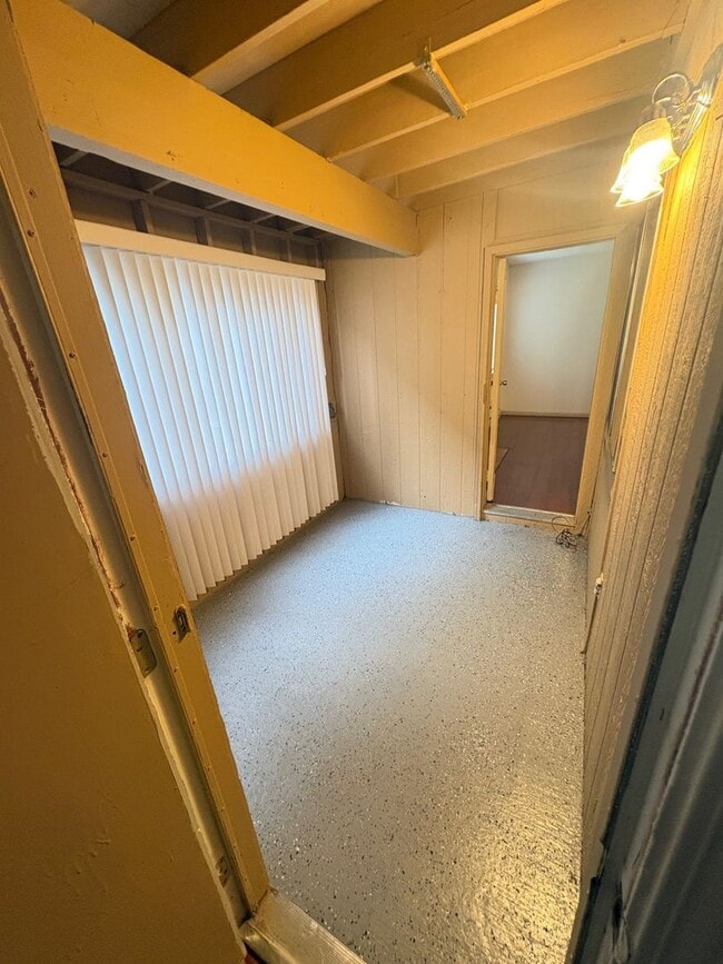 Building Photo - 2375 Tripp Dr