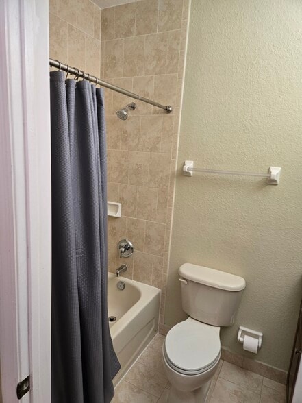 Building Photo - 14522 SW 29th Ter