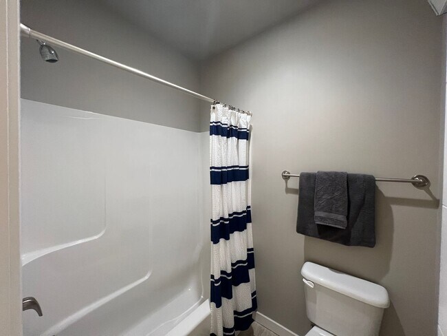 Building Photo - 514 Fielding Ct
