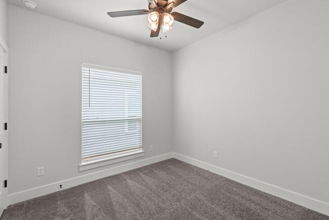 Building Photo - Brand-New 3 Bedroom, 2 Bathroom Home in No...