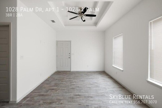 Building Photo - 1028 Palm Dr