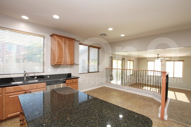 Building Photo - 1161 E Furness Dr