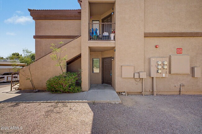 Building Photo - 16033 N 25th St