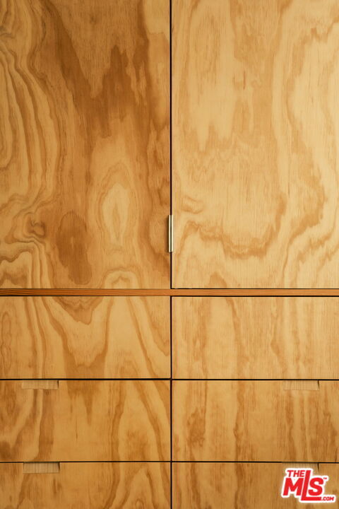 Building Photo - 13025 Addison St