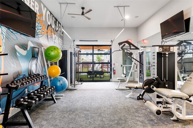 Building Photo - 28328 Birnham Woods Dr