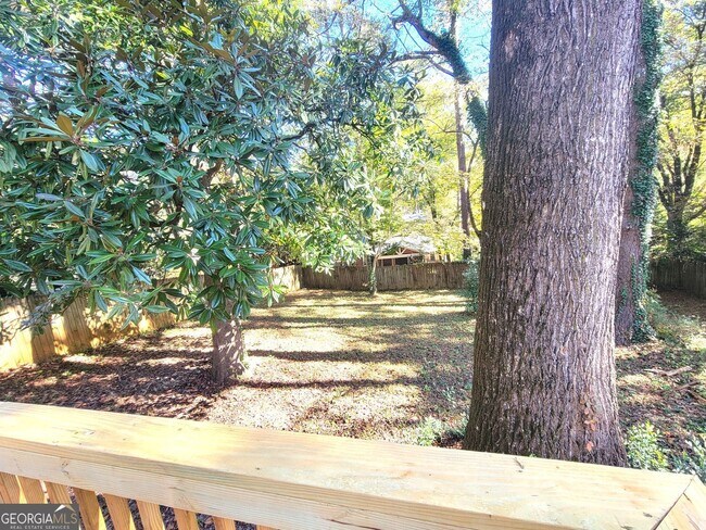 Building Photo - 1061 Homewood Ct