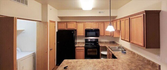 Building Photo - $1225 | 2 Bedroom, 2 Bathroom Condo | No Pets* | Available for Immediate Move In!