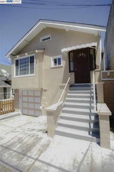 Building Photo - 151 Evergreen Ave