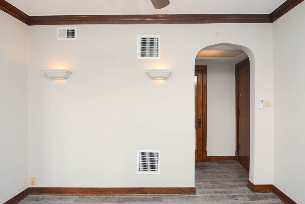 Building Photo - 3615 N Paulina St