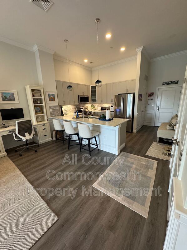 Building Photo - 320 Middlesex Ave