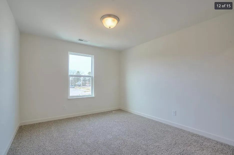 Building Photo - 4443 Chusto Dr