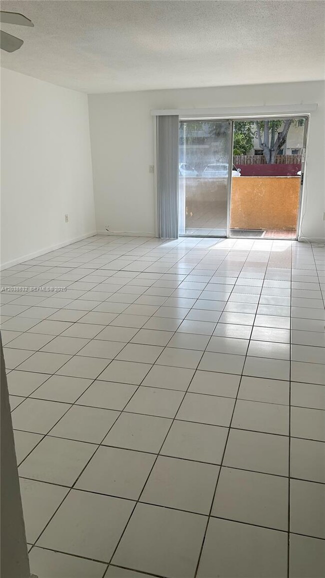 Building Photo - 9962 SW 88th St