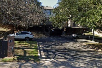 Building Photo - 1804 Capital Pkwy