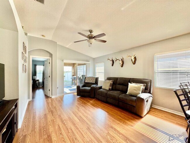 Building Photo - 31107 Masena Dr