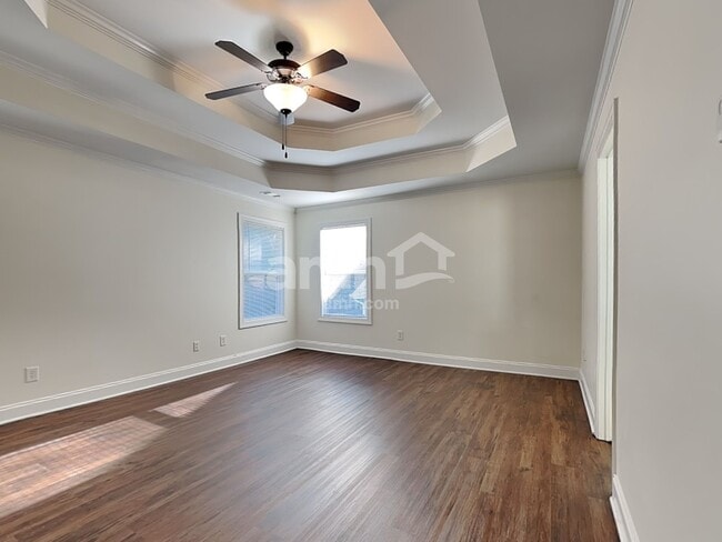 Building Photo - 483 Strawberry Walk