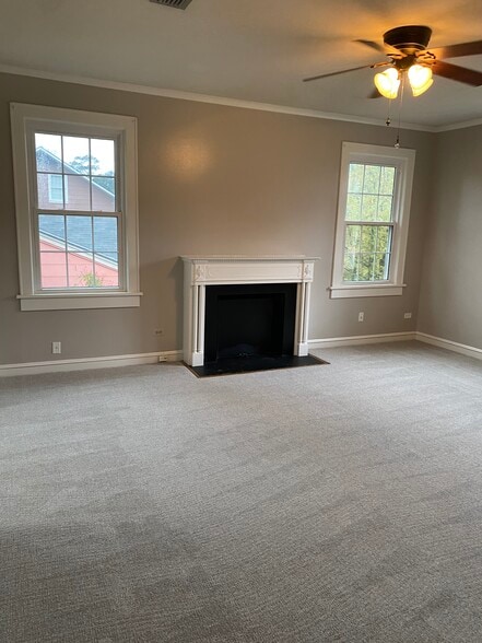 Building Photo - 937 Ontario St