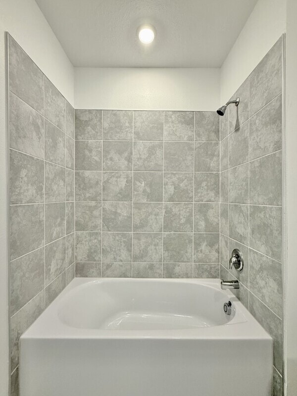 Building Photo - 1240 Tyler Lp