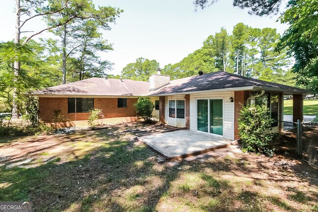 Building Photo - 821 Duke Ct