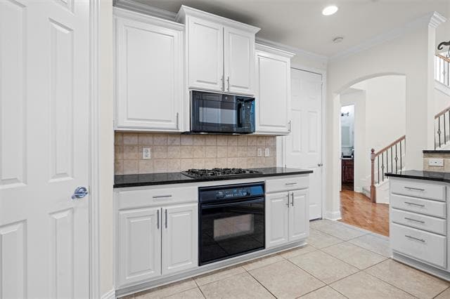 Building Photo - 4424 Honfleur Ct