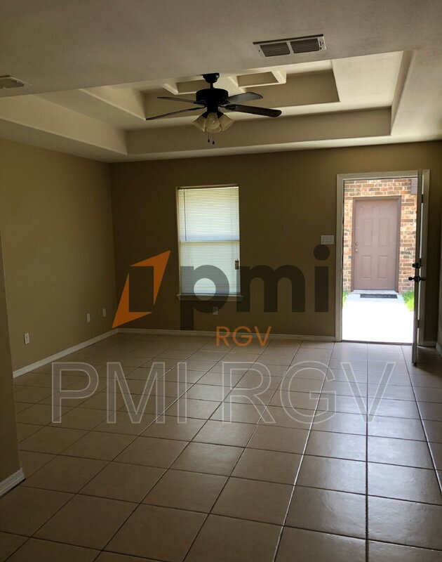 Building Photo - 306 W Amy Dr