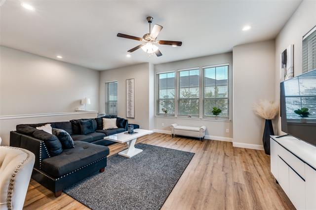 Building Photo - 1926 Bel Air Dr