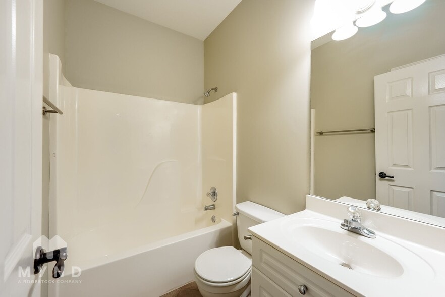 Building Photo - 325 Shelby Forest Dr