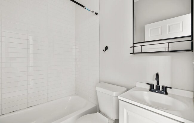 Building Photo - 41 N Collington Ave