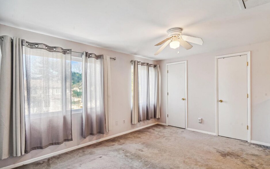 Main Bedroom - 8851 Welbeck Way